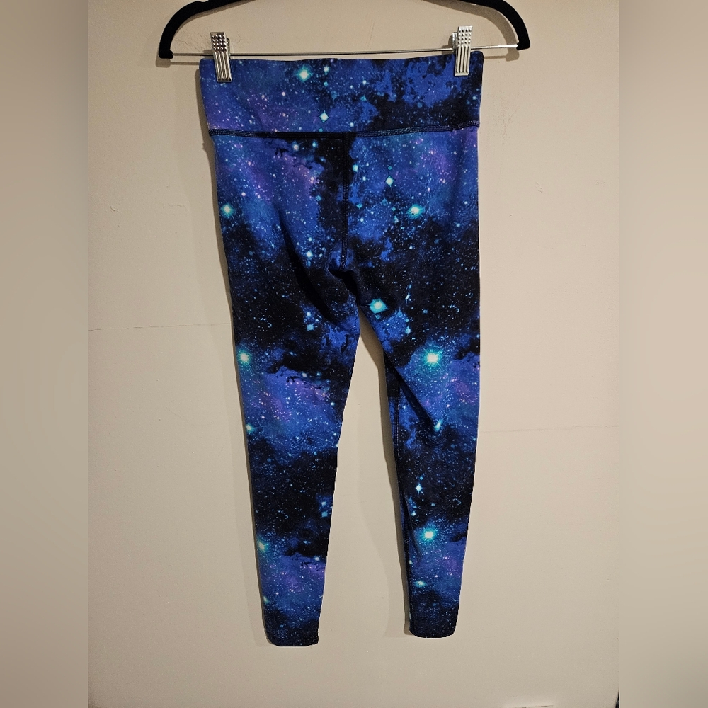 Galaxy Leggings - Picture 7 of 8